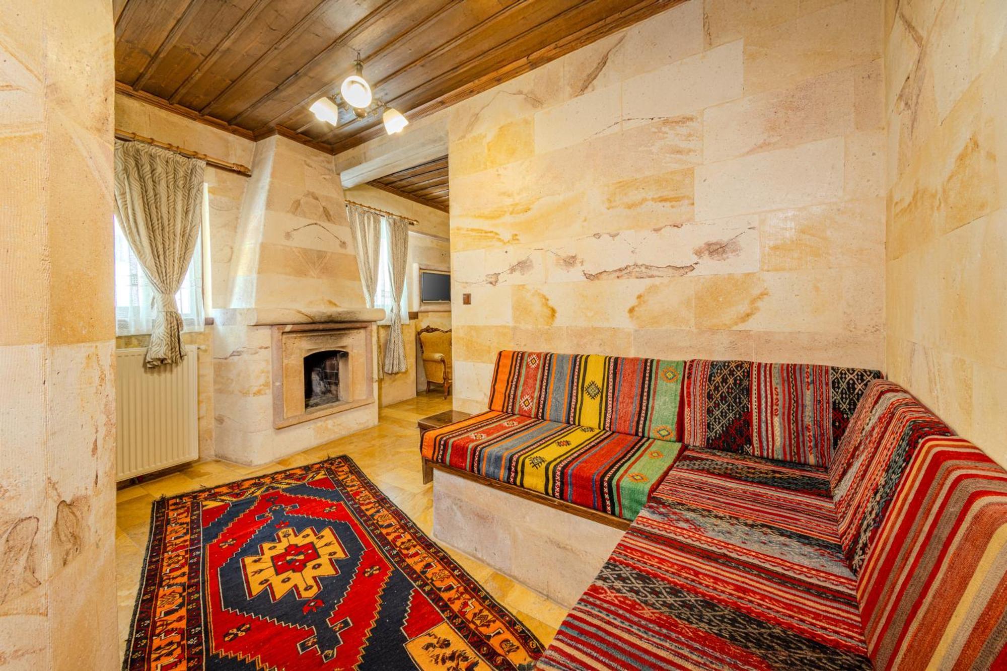 Akuzun Stone Hotel Ürgüp Eksteriør billede